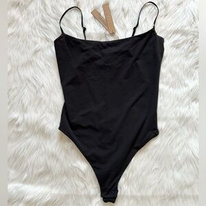SKIMS Fits Everybody Cami Thong Bodysuit M SL-THG-9034
